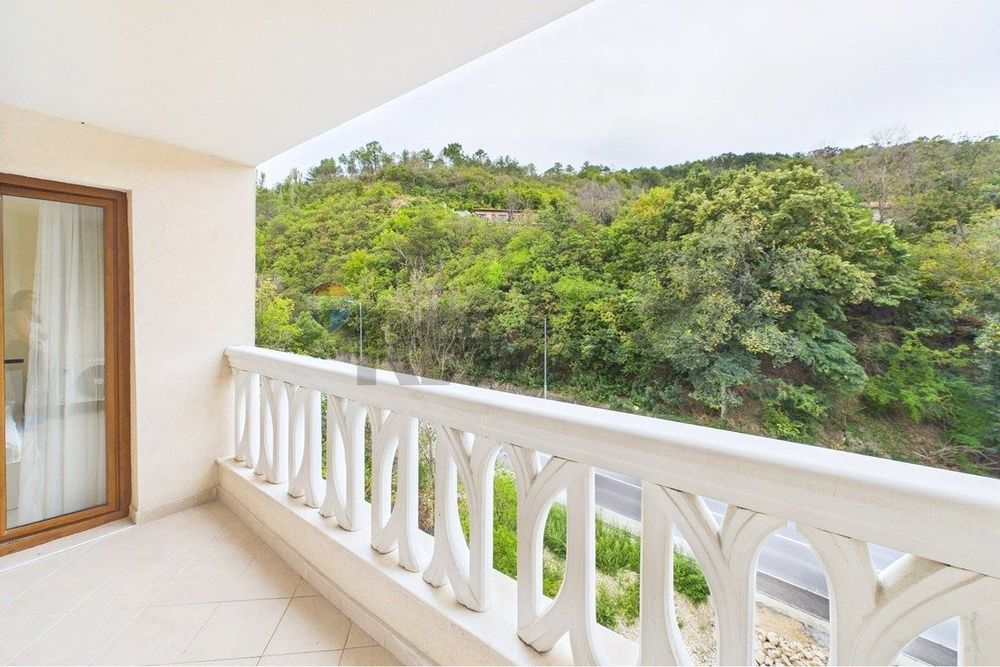 Продава се Двустаен апартамент в Варна, Аспарухово - 60 кв.м за 2367 €/кв.м - Снимка #9