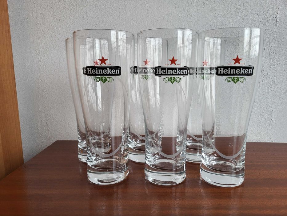 Vand 1 set 6 pahare Heineken 350ml