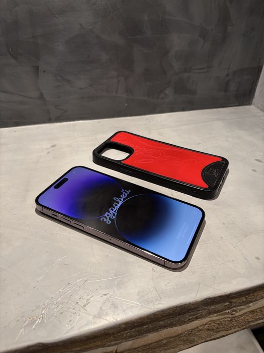 Перфектен Iphone 14 Pro Max 256 GB Purple