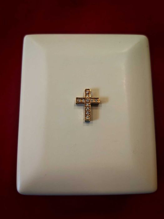 ***Уникат*** Златен кръст с БРИЛЯНТИ