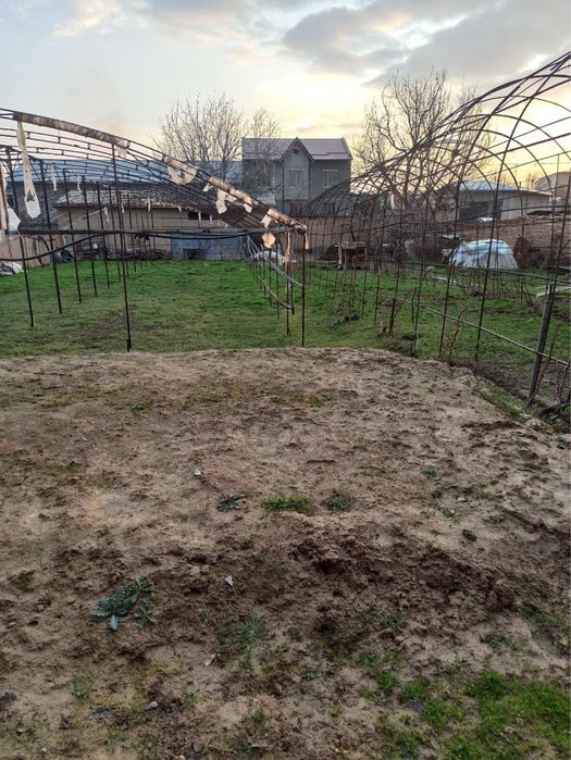 Yer sotiladi srochniy