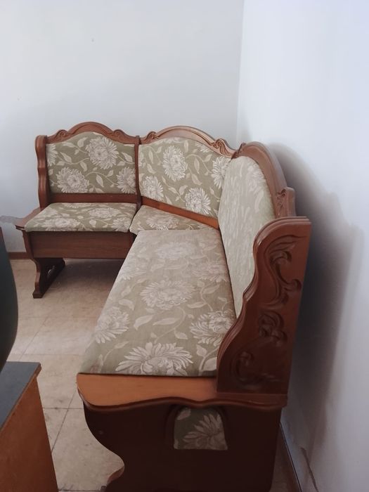 Продам кухонное уголок
