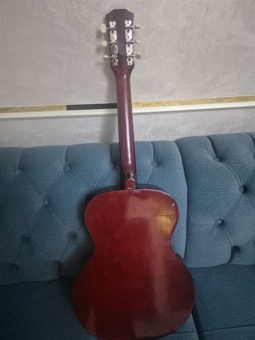 Акустический гитара