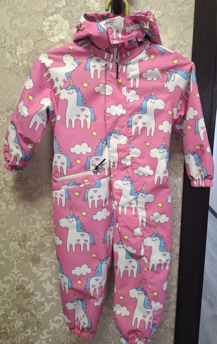 Продам детские вещи