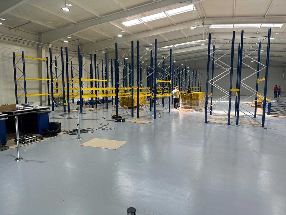 Rafturi industriale pentru depozit