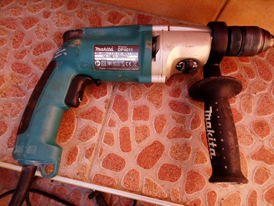 Ударна Дрелка Makita DP4011