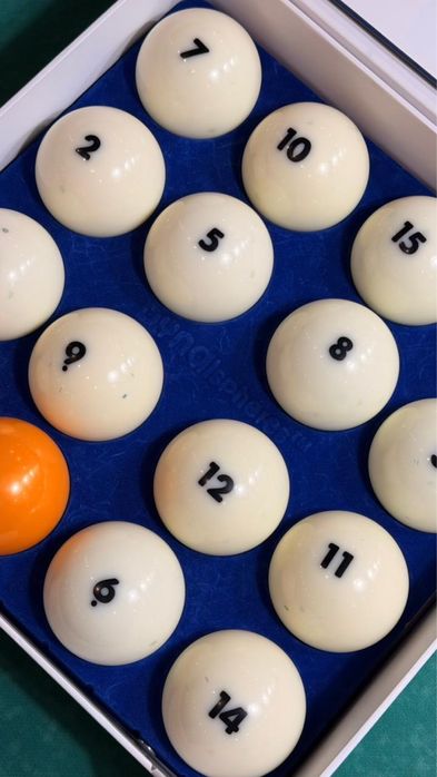 Продам Бильядные Шары Dyna облегченные Б/У