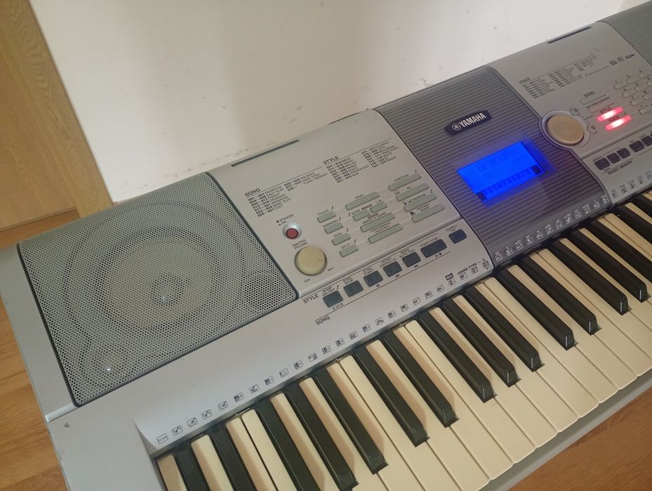 Yamaha PSR-295 USB pian digital orga