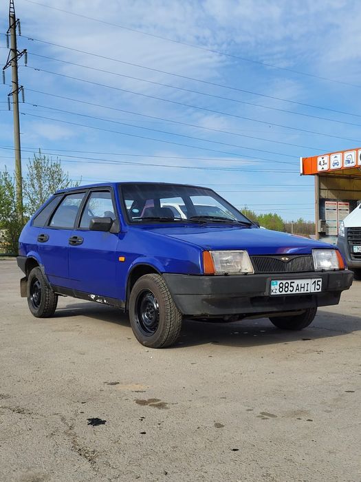 ВАЗ 2109       .