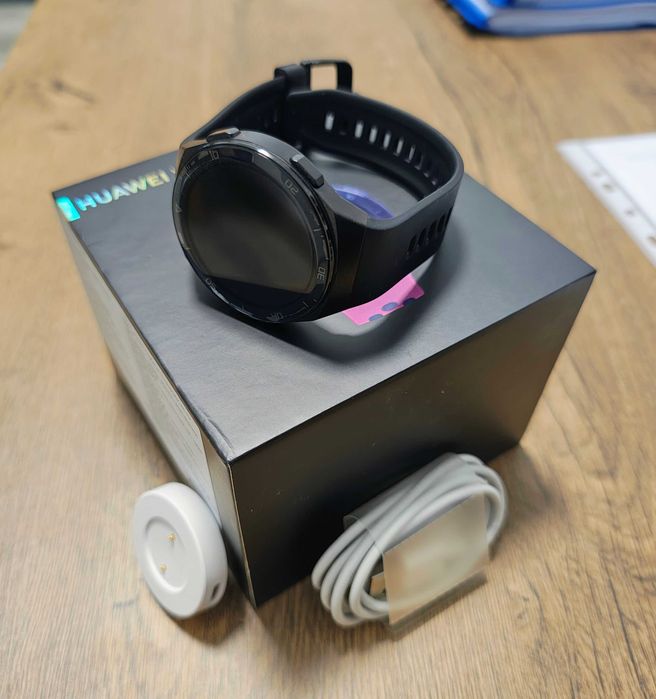 Huawei watch GT 2e, Model HCT-B19, FULL BOX