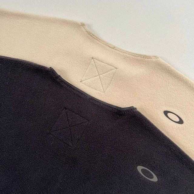 oakley лонгслив с бирками