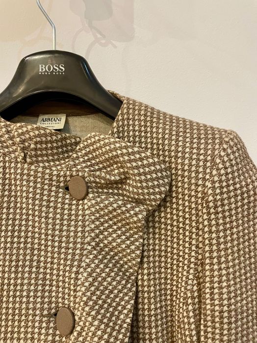 Costum bej ARMANI (fusta 3/4 + sacou) 29% lână mărime IT 44