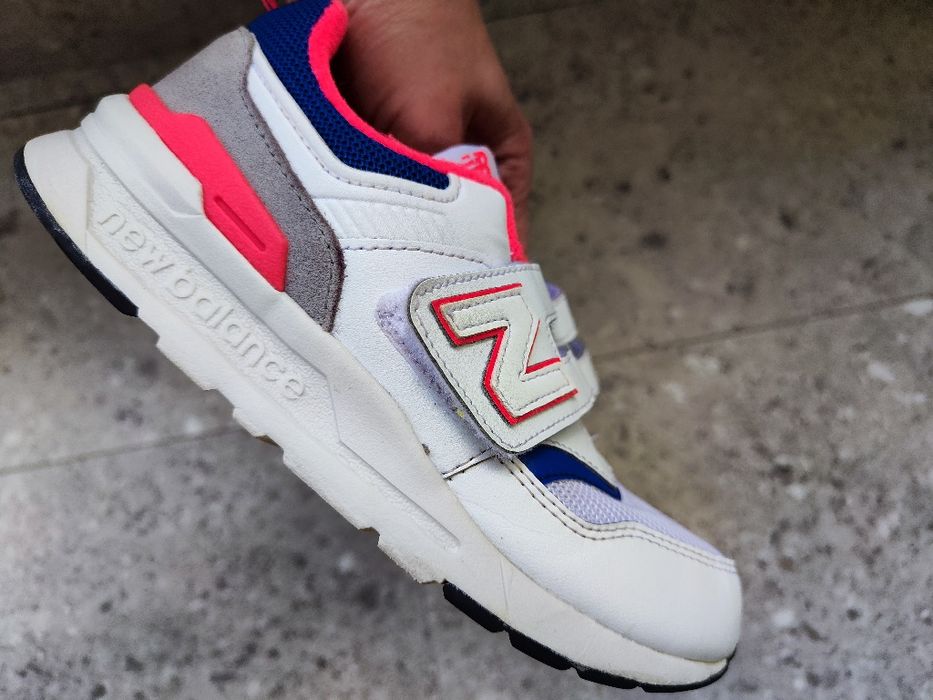 Маратонки New Balance,номер 33