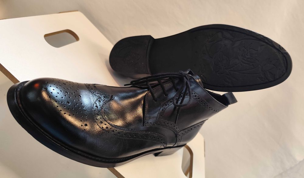 Ghete lace up brogue 45 Lav. Artigianale piele  naturala premium negru