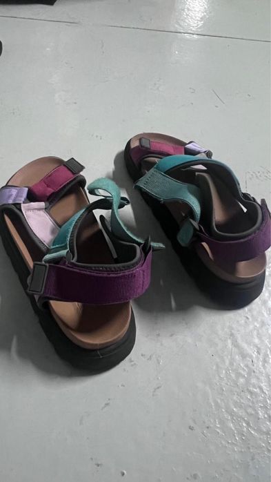 Продам сандалии Zara