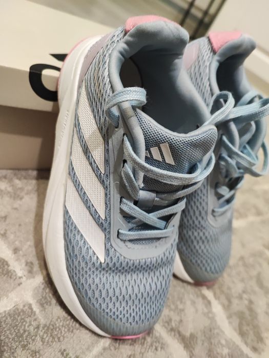 Vand adidasi marimea adidas marimea 31 1/2