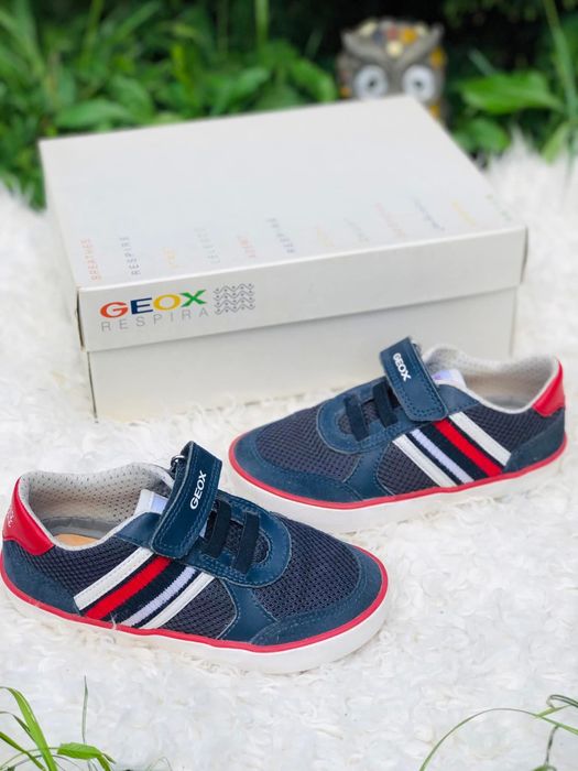 Adidasi baiat GEOX-marimea 28,inter18cm,piele,ca Salomon,Jordan,Nike