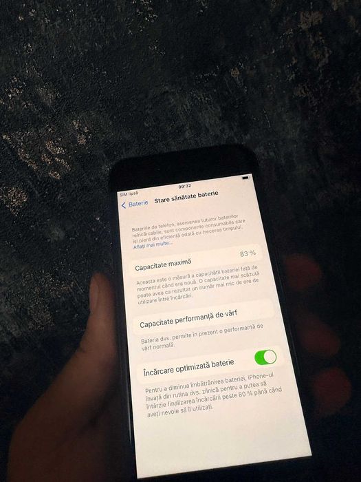 Iphone 8, 83% viata baterie, 64 GB