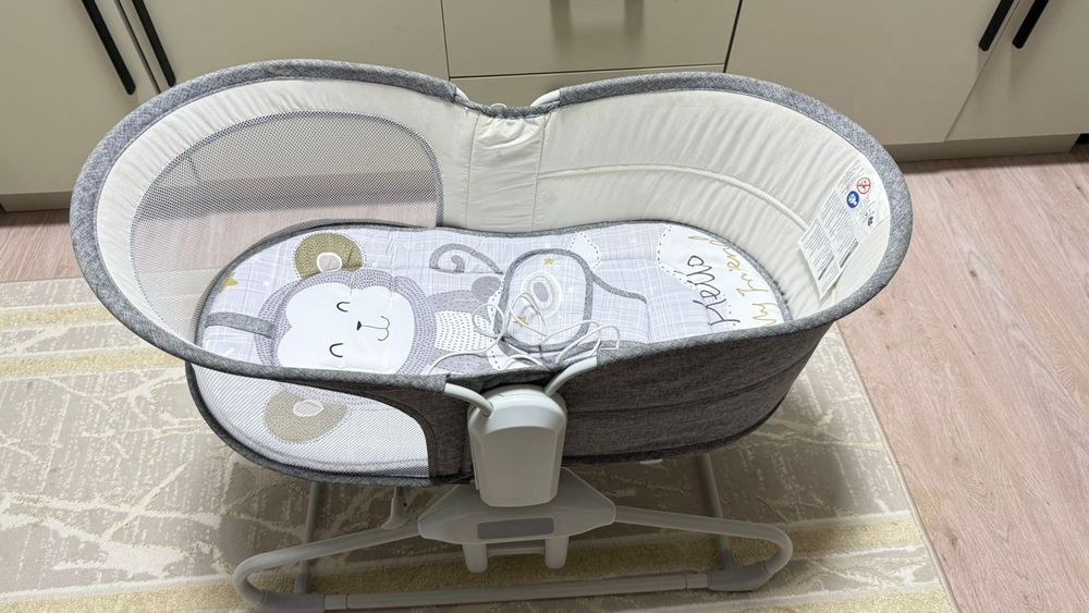 Продам детскую кроватку и конверт