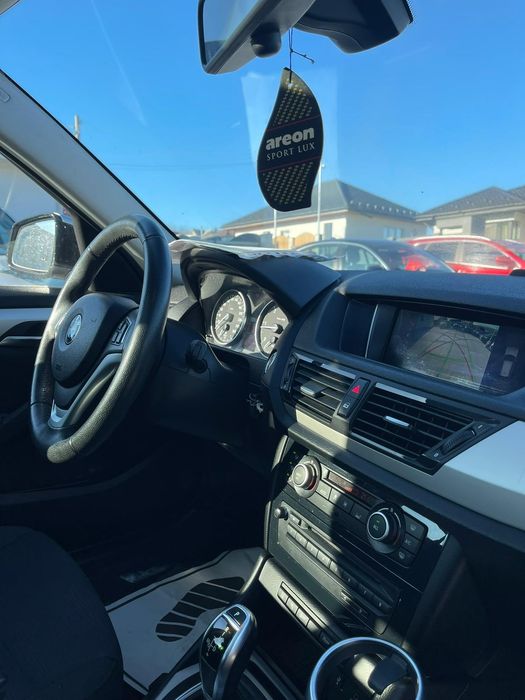 Bmw x1 2015  automat