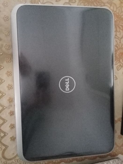 Ноутбук в отличном состояние