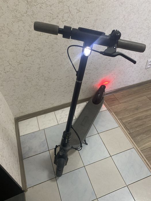 Электросамокат Ninebot E 2