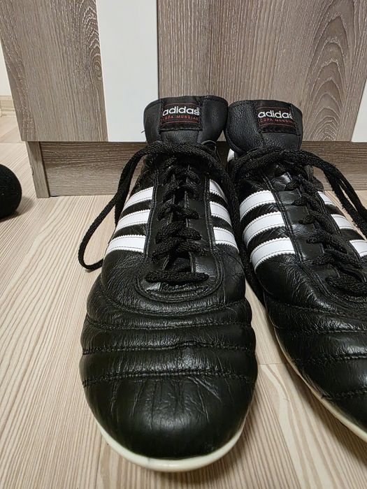 Футболни обувки adidas Copa Mundial. Без забележки.