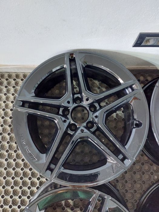 O janta / Set jante 18 originale Mercedes clasa C w205 facelift AMG / C coupe c205 / Cabrio a205