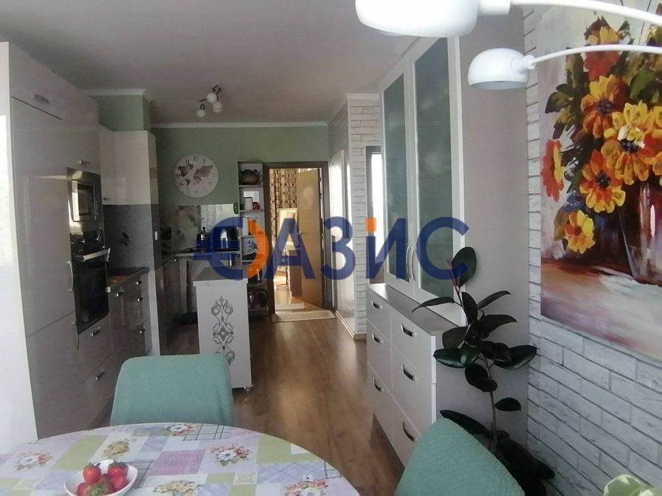 Продава се Тристаен апартамент в к.к. Слънчев бряг - 115 кв.м за 1435 €/кв.м - Снимка #5