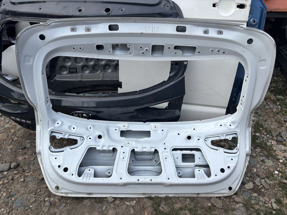 Капак/Багажник/Задна врата Kia Ceed