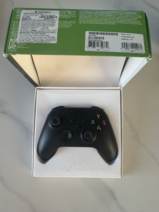 Геймпад Xbox.