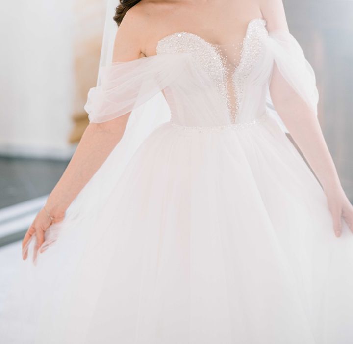 Бутикова сватбена рокля Fusion (by Natalia Romanova) (с воал и обувки)