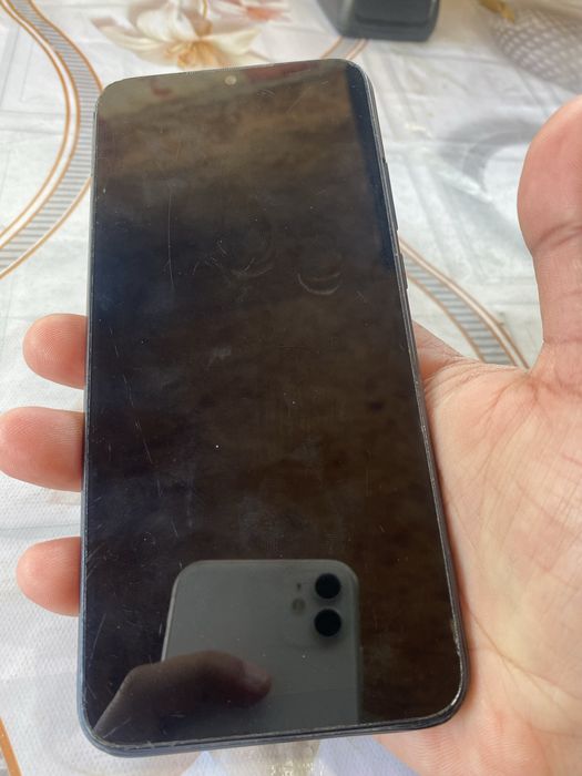 Продам телефон Redmi 9A 2/32gb