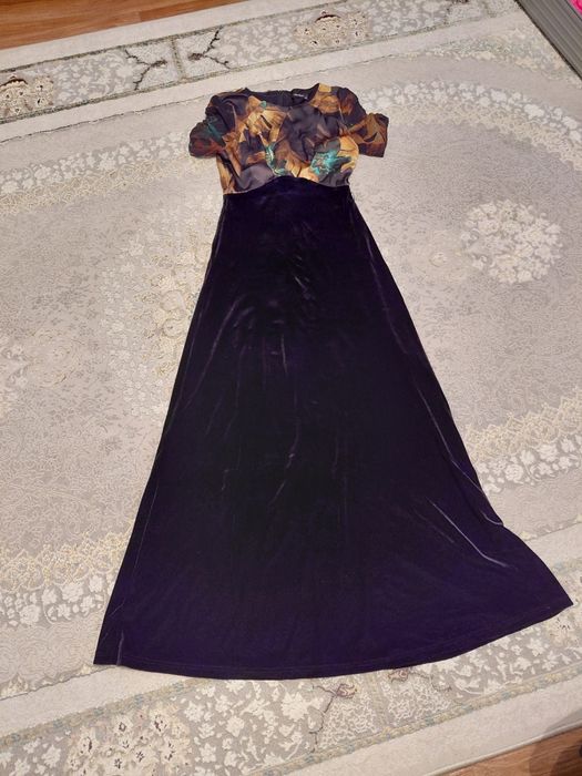 Женские платья вечерние