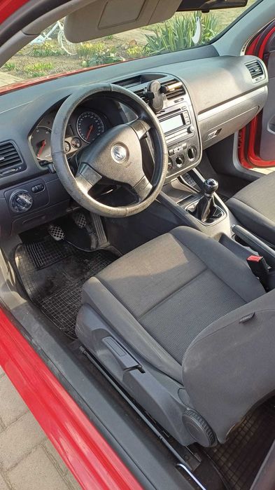 VOLKSWAGEN Golf 2006 — imagine 3