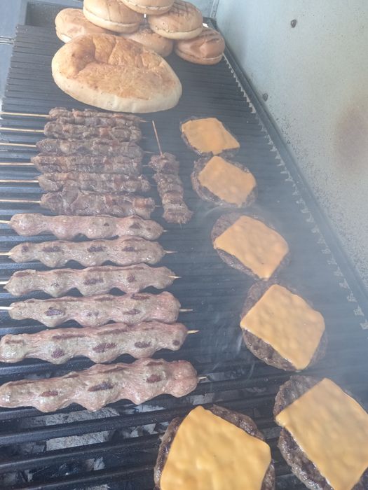 Катлет для Бургеров, колбаски барбекю. Шашлыки на шпажка. Чоп шашлий.