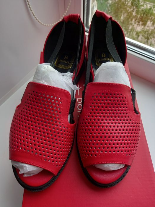 Женская летняя  обувь.