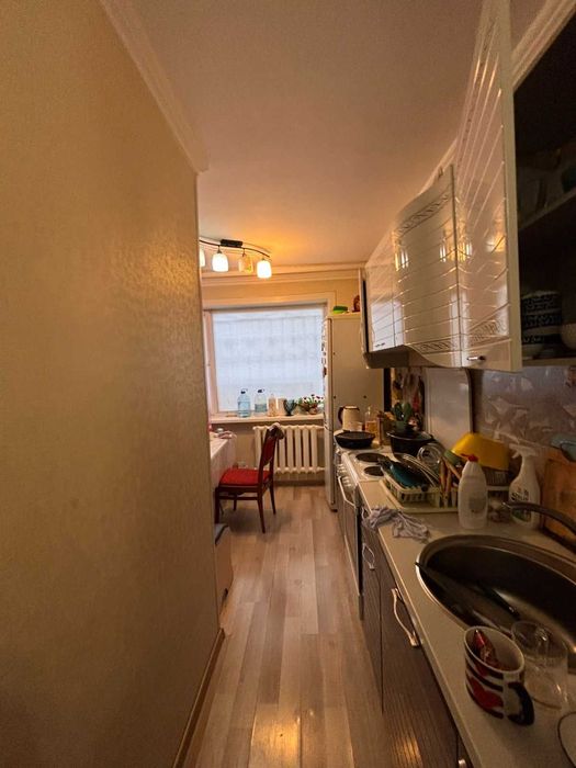 Продам 3х комн кв Торайгырова 25