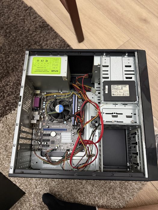 Vand pc cu ssd inclus