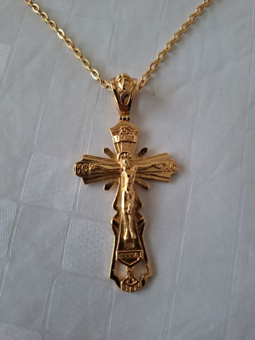 Кръст - медальон