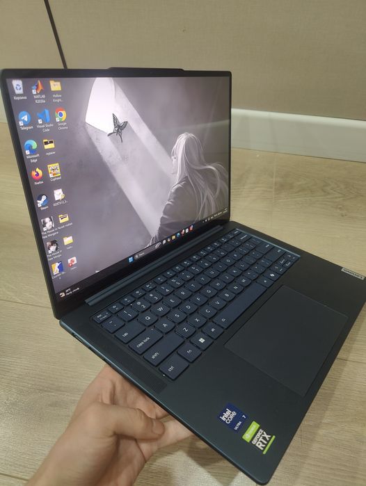 Lenovo yoga pro 7 14s oled
