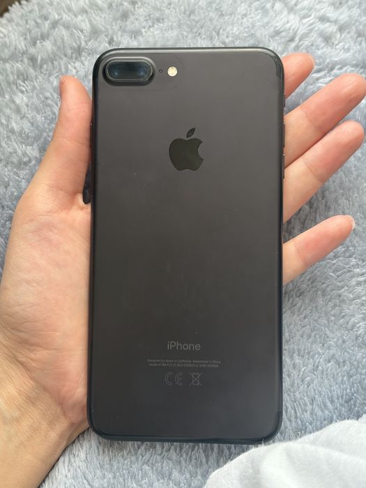 Iphone 7+б/у на продаже