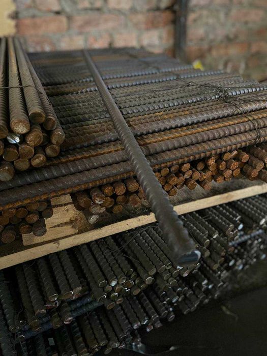 Болт стяжной (тайрот)