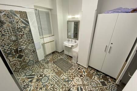 Pta.Unirii, Garsoniera - Centrul Istoric- de închiriat
