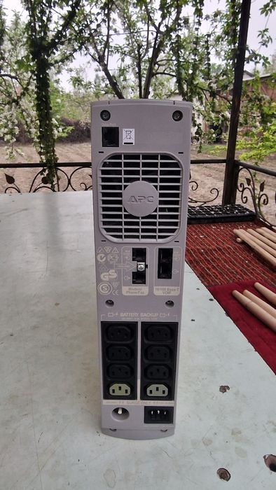 Бесперебойник упс впс vps APC
