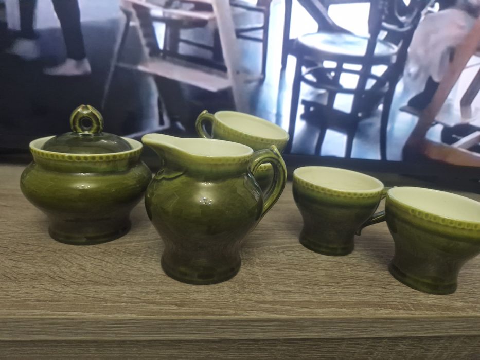 Керамический сервиз для подарка