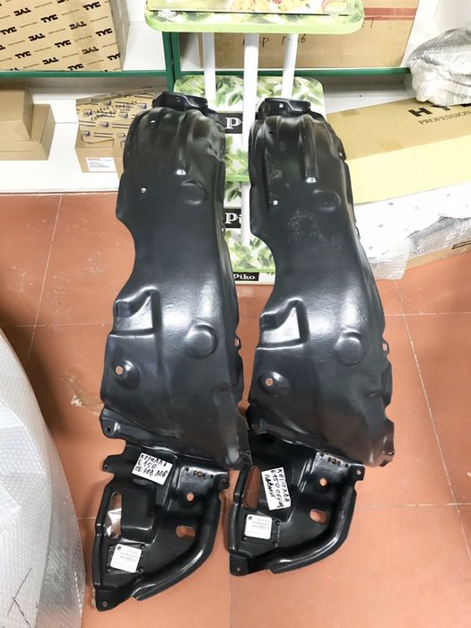 Подкрылок/Подкрыльники передние Королла Е150 Corolla 06-13