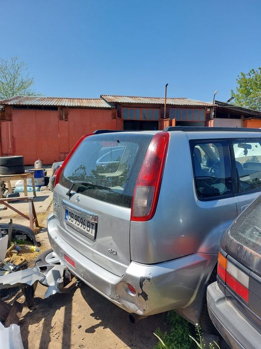 Nissan X-trail на Части