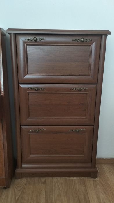 Продается прихожка