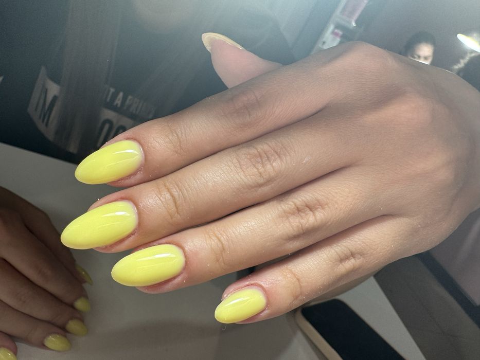 Маникюр от 6000 наращивание от 7000